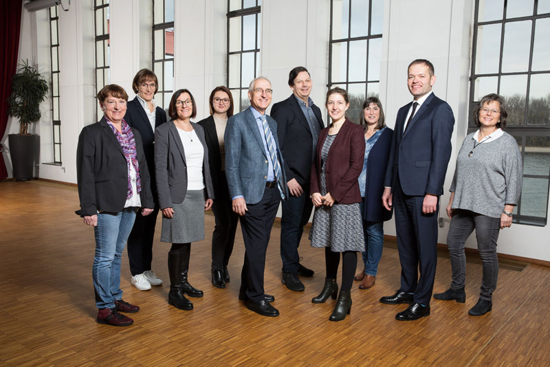 team Gruppenfoto des Teams der Prinz und Müller Wirtschaftsprüfer, Steuerberater PartGmbB
